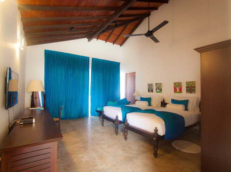 Room at Mosvold Villa, AHANGAMA