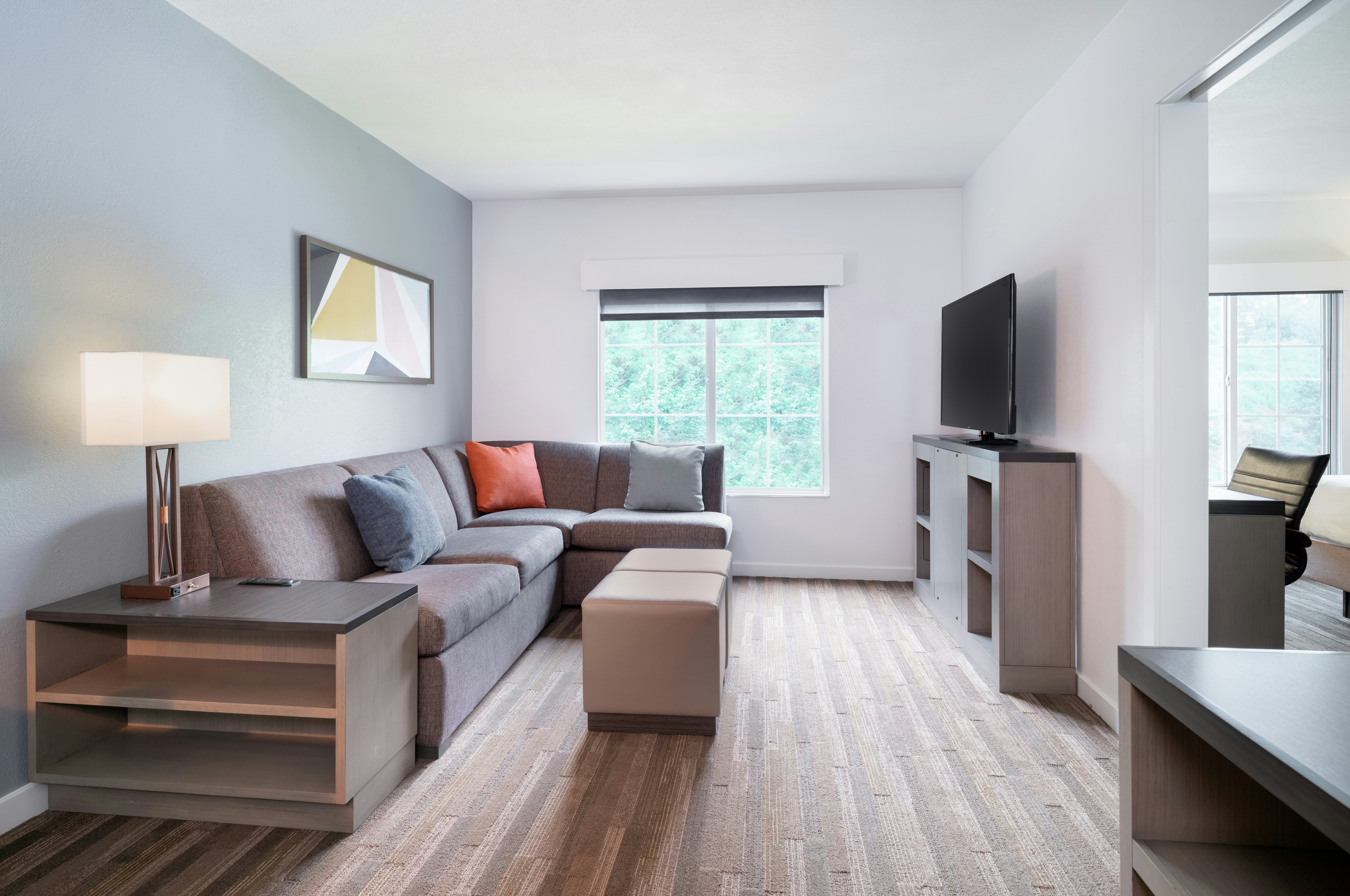 HYATT house White Plains 38/74