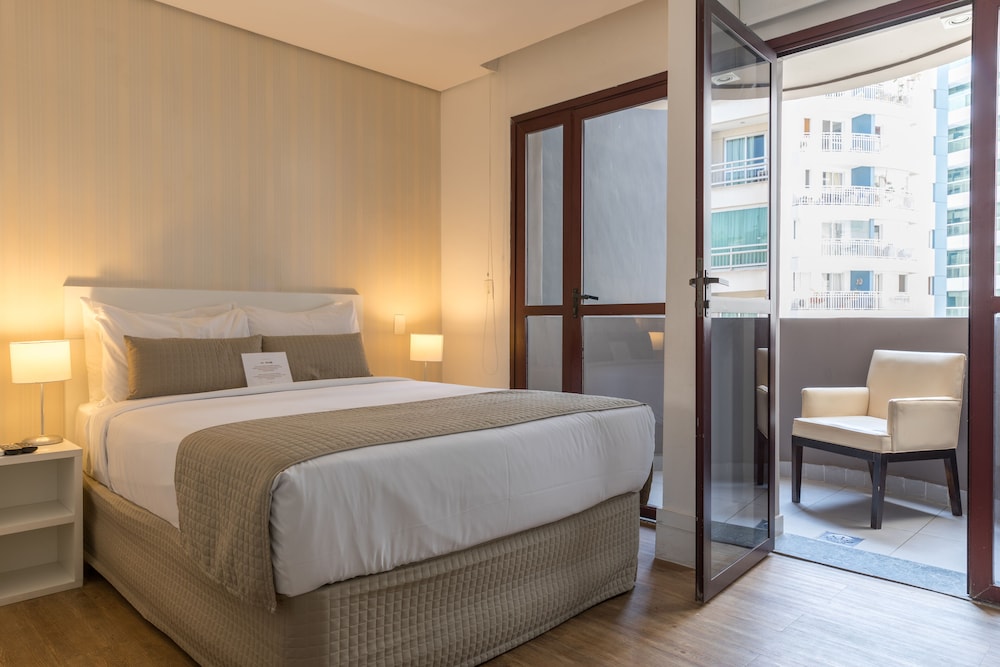 Hotel Heritage 17/50