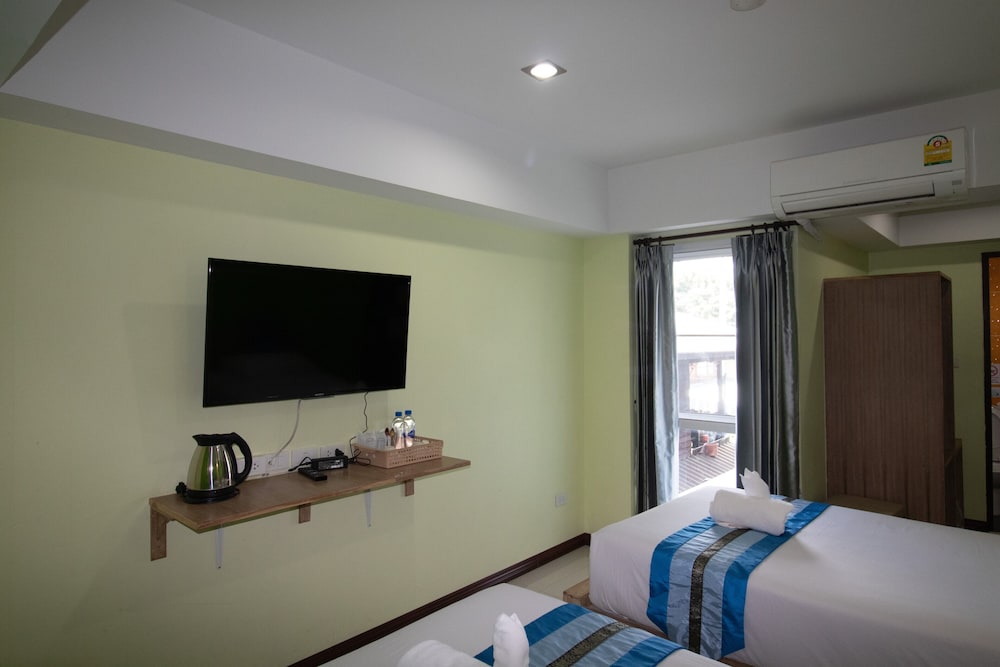 Chinda Boutique Hotel 24/56