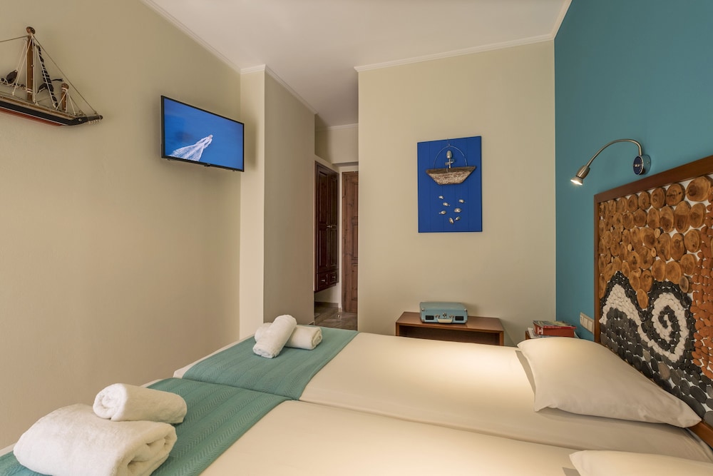 Aris Hotel Paleochora 28/42