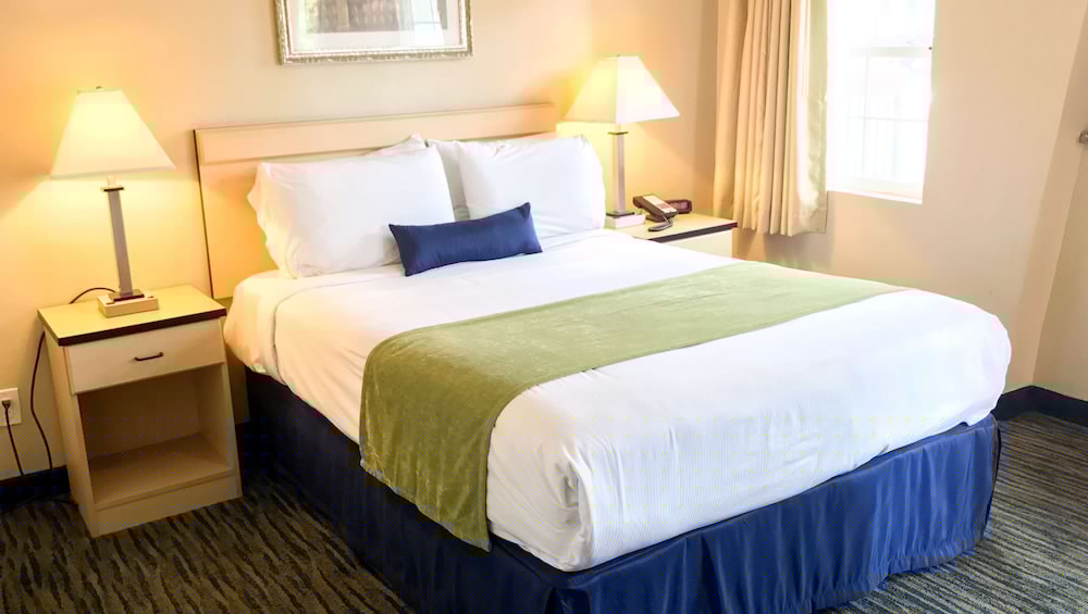 Napa Discovery Inn 12/42