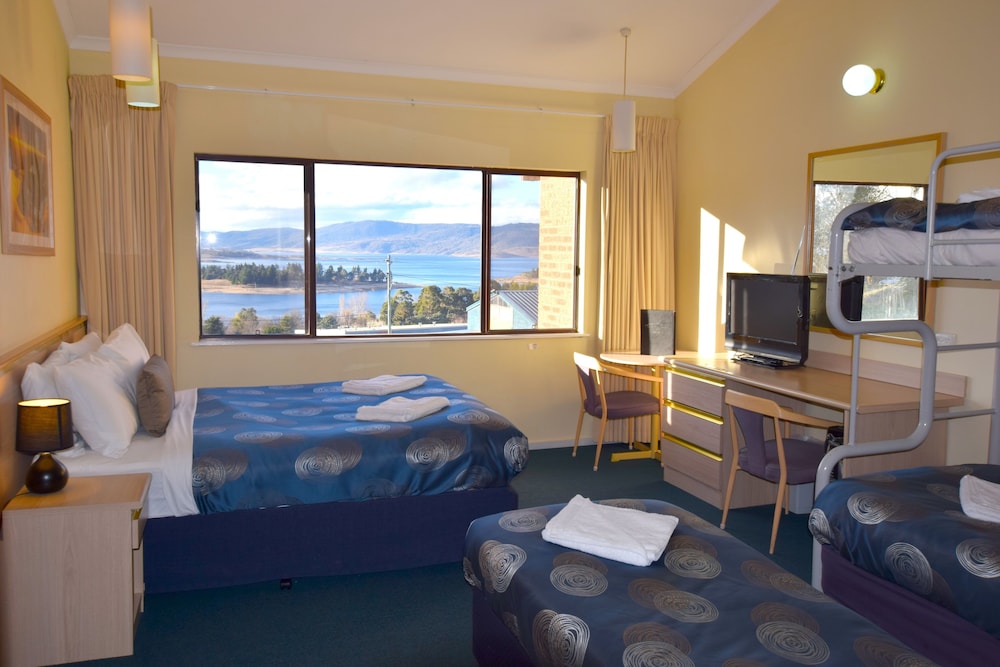 Alpine Resort Motel 17/50