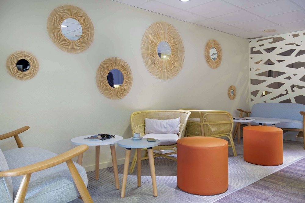 Kyriad Marseille Est - Aubagne Gemenos 36/61