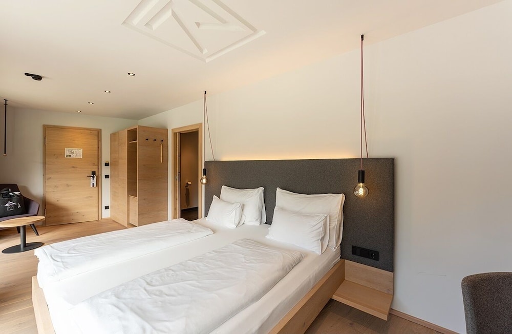 Hotel Morgenzeit 15/50