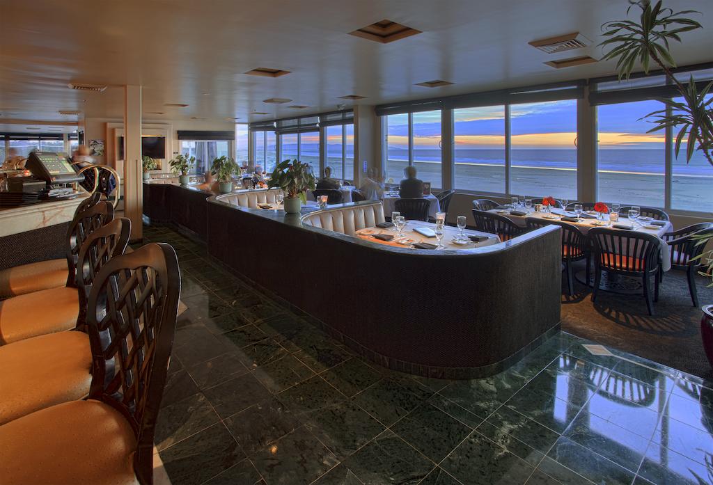 Sea Venture Beach Hotel And Restaurant 7/30