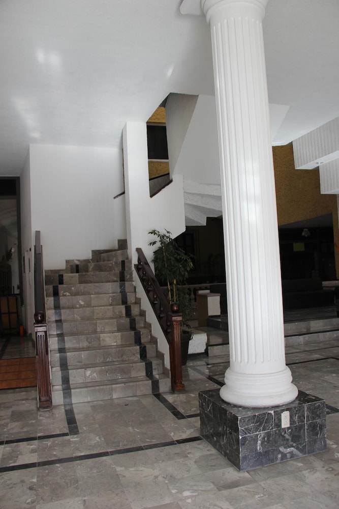 Hotel Maria Benita 48/50