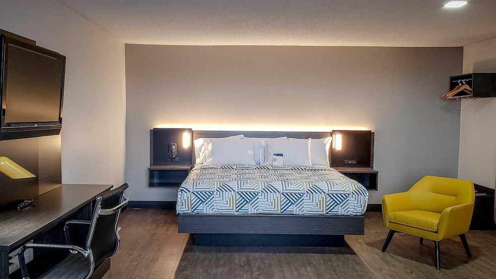 غرفة ديلوكس بسرير كينج، Motel6 Kewanee, IL 5/10