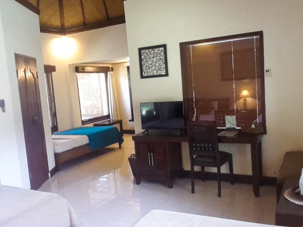 Puri Bagus Candidasa 50/70