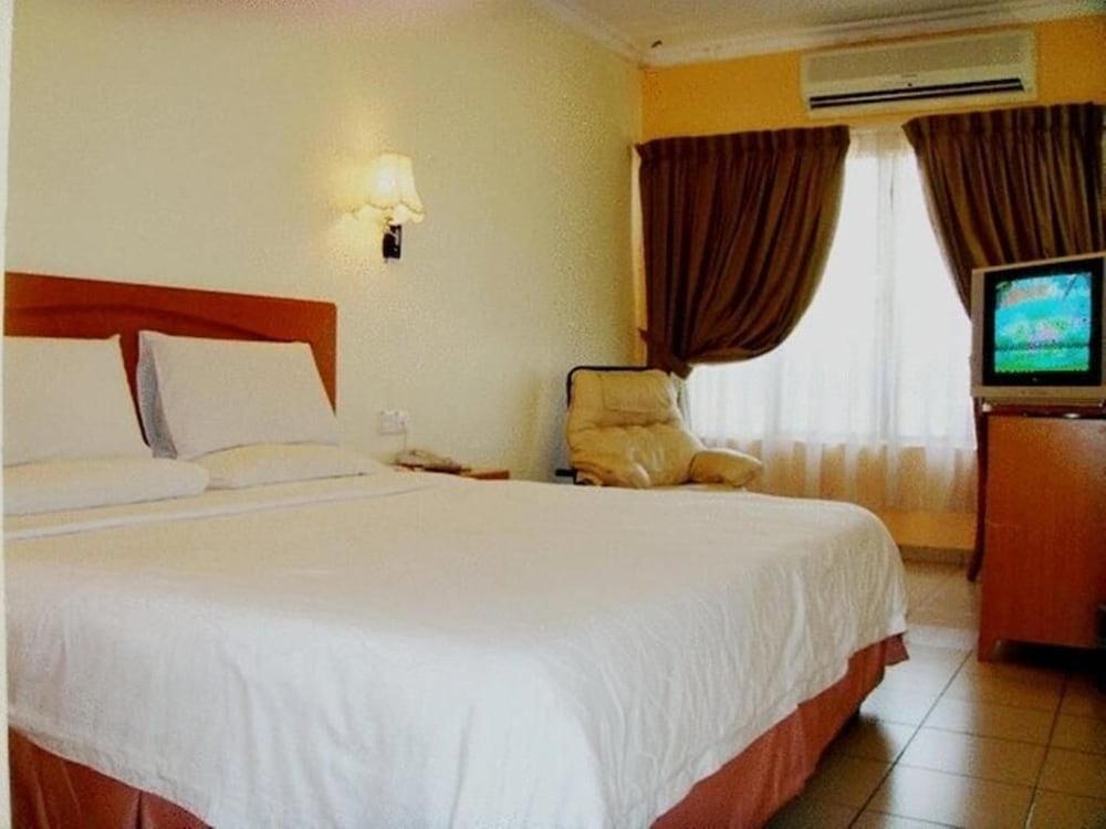 Megah D Aru Hotel Tanjung Aru Kota Kinabalu 21/50