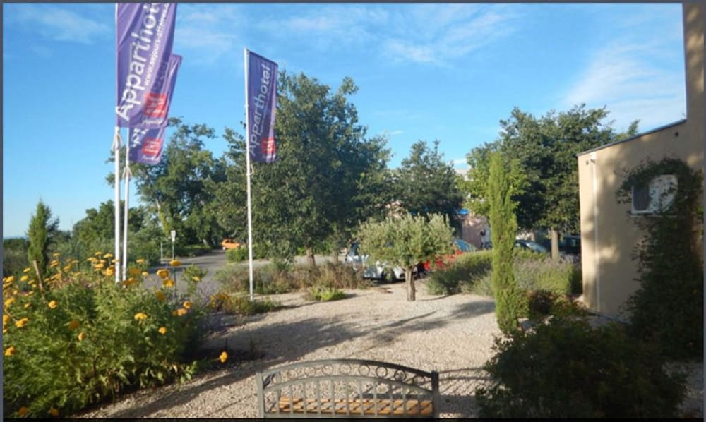 Sejours & Affaires Moulin Neuf Manosque 22/23