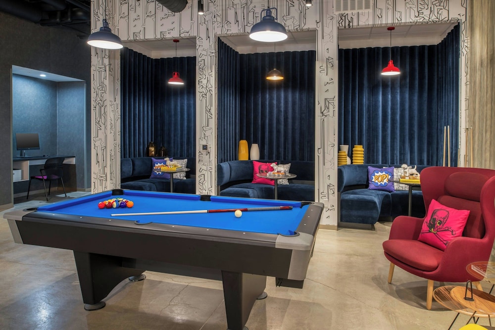 Aloft Sacramento Airport Natomas 22/43