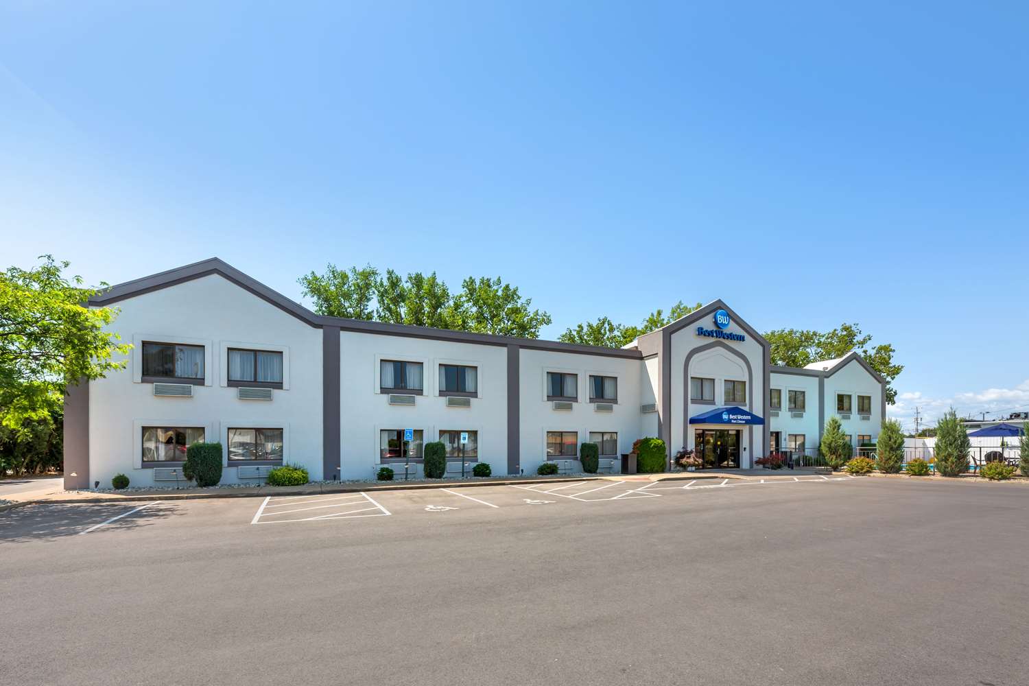 Best Western Port Clinton 2/17