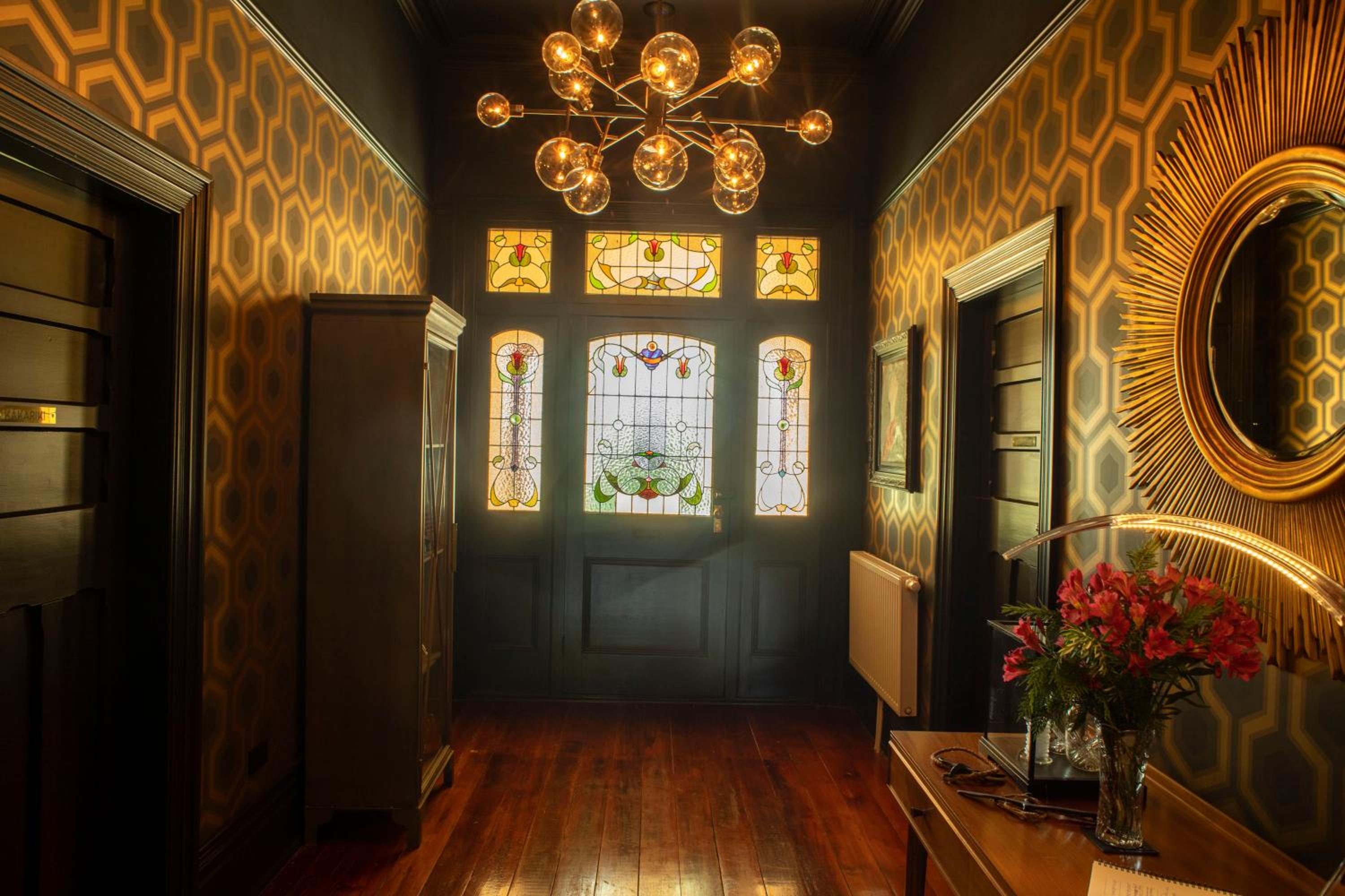 HAWTHORNE HOUSE 9/19