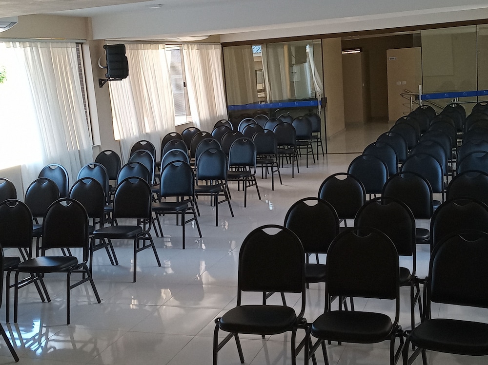 Safira Praia Hotel 50/60