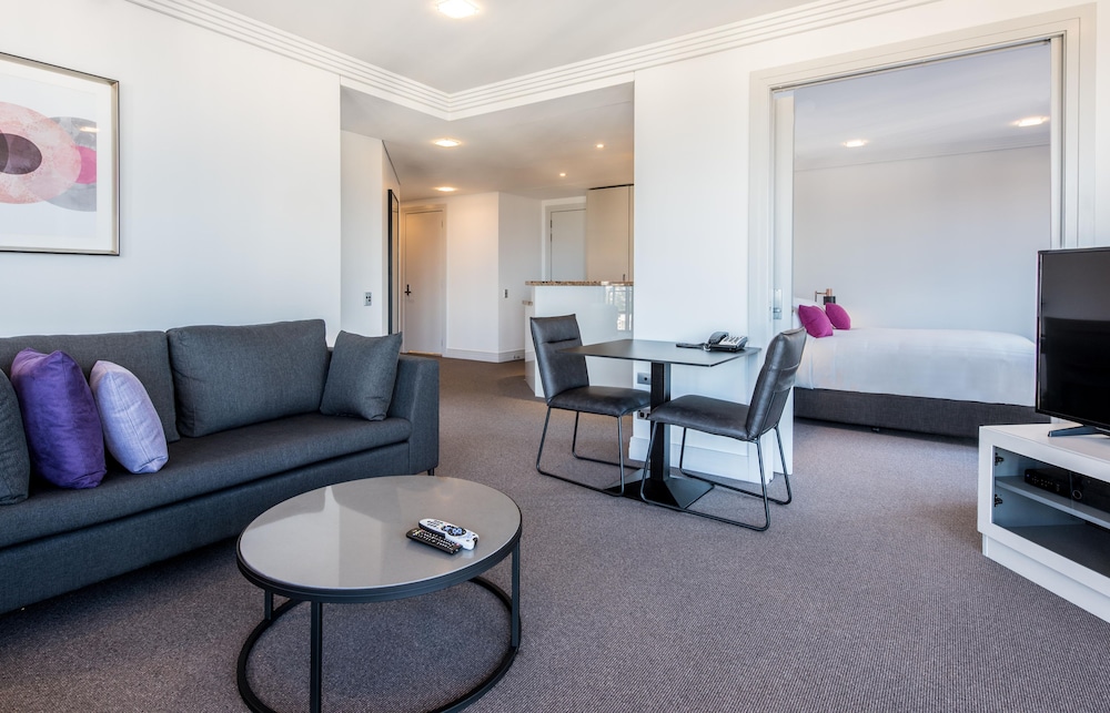 Avani Auckland Metropolis Residences 48/66