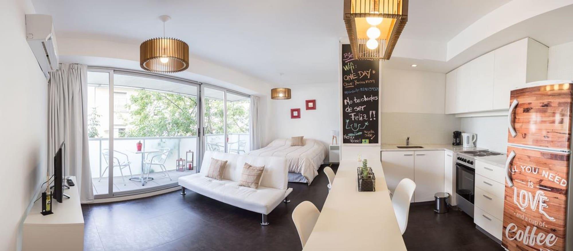 استوديو ديلوكس
