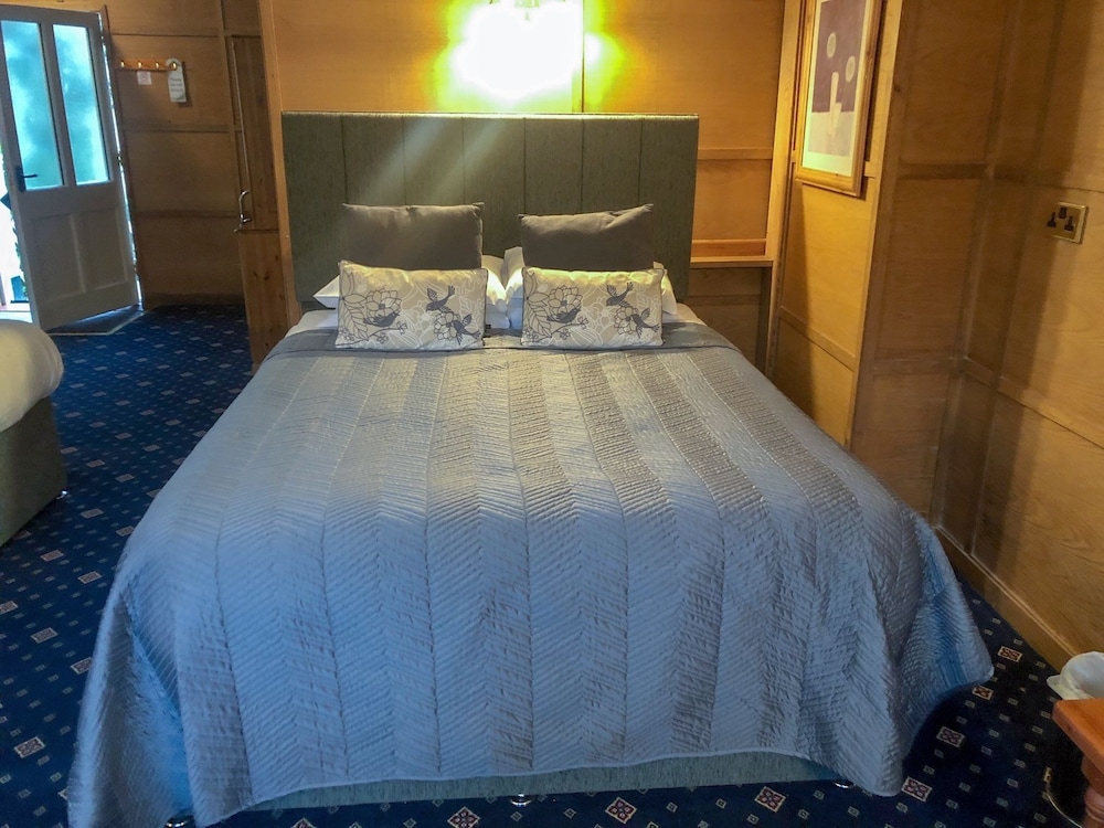 Hoops Country Inn & Hotel 23/39