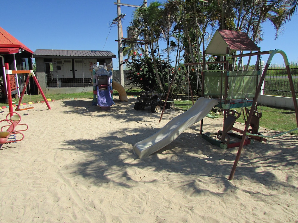 Wailoaloa Beach Resort Fiji 43/76