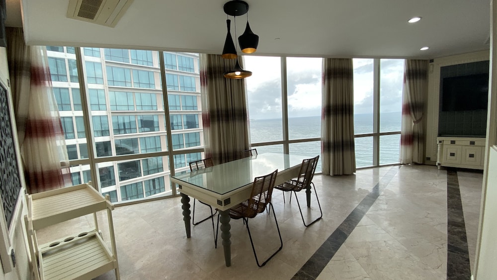 Balcony Seaview Nha Trang Centre 41/61