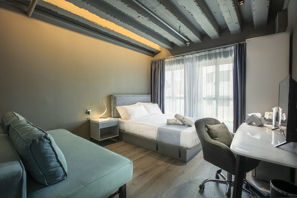 Hotel Calmo Bugis (Staycation Approved) 14/31