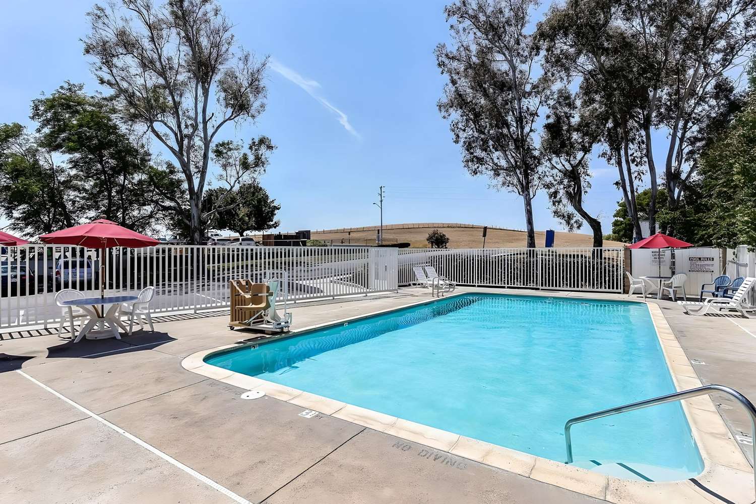 Super 8 by Wyndham Livermore 8/10