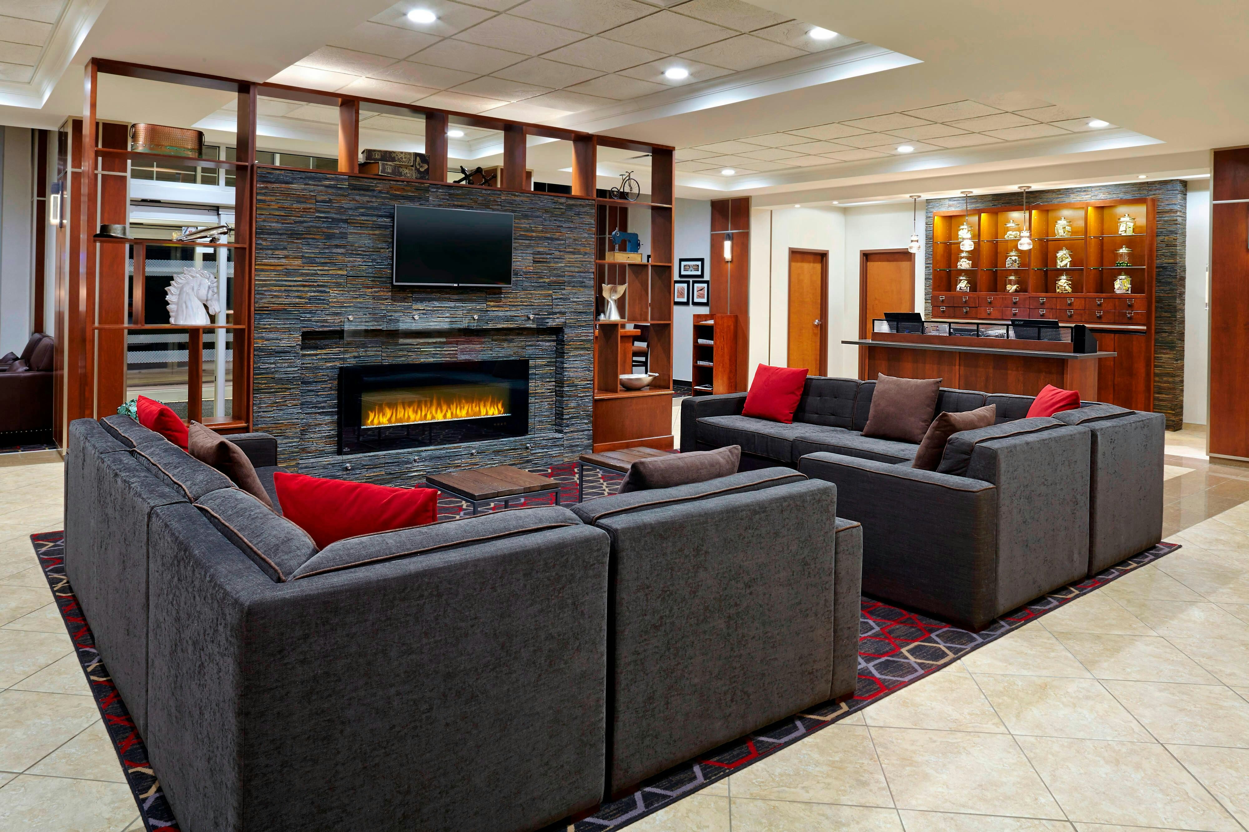 FOUR POINTS BY SHERATON MONCTON 5/7