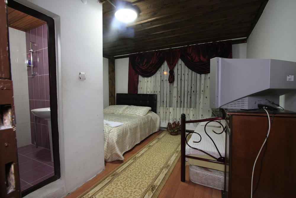 Efe Guest House 16/34