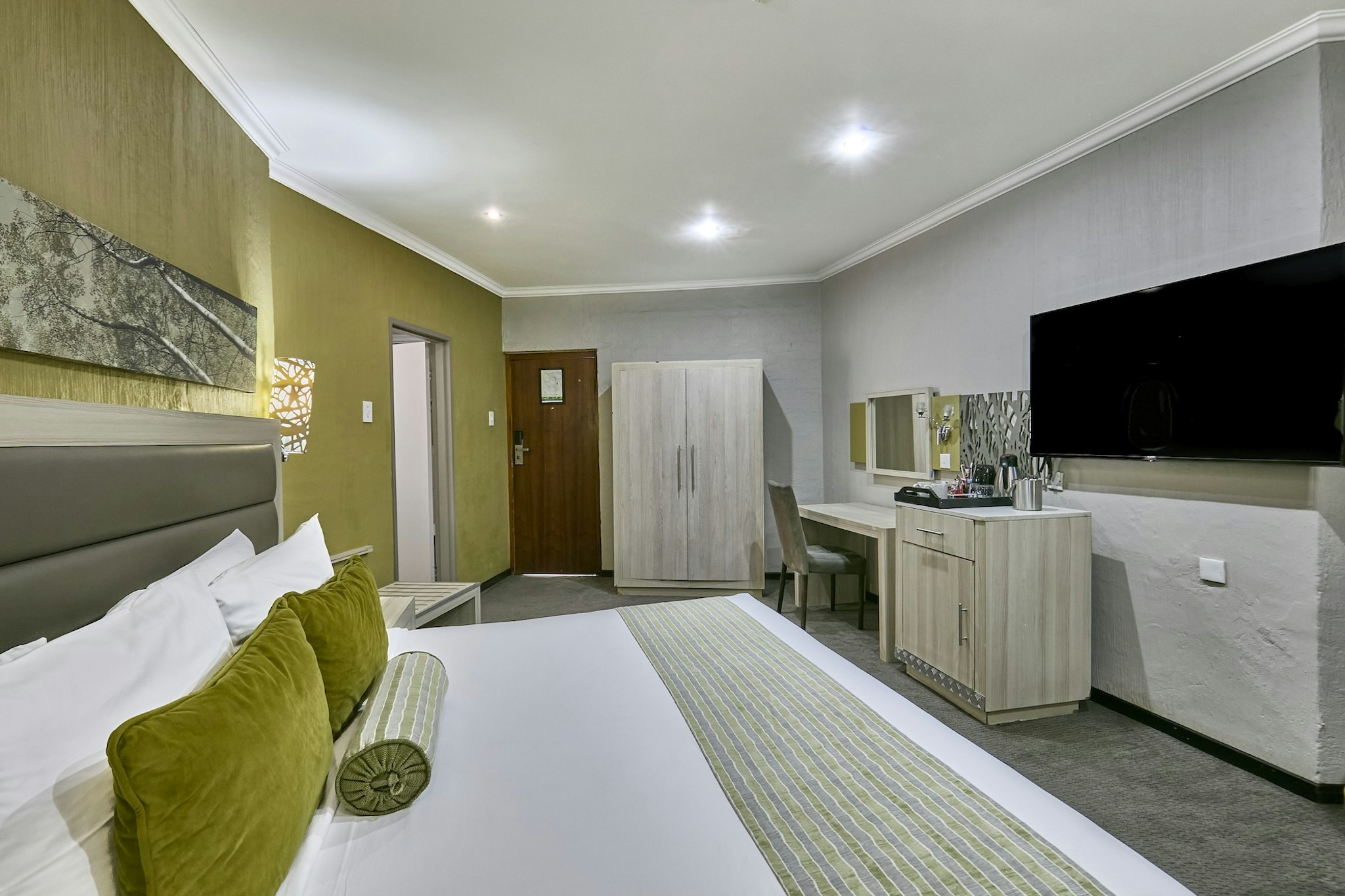 Cresta Marang Gardens 20/77
