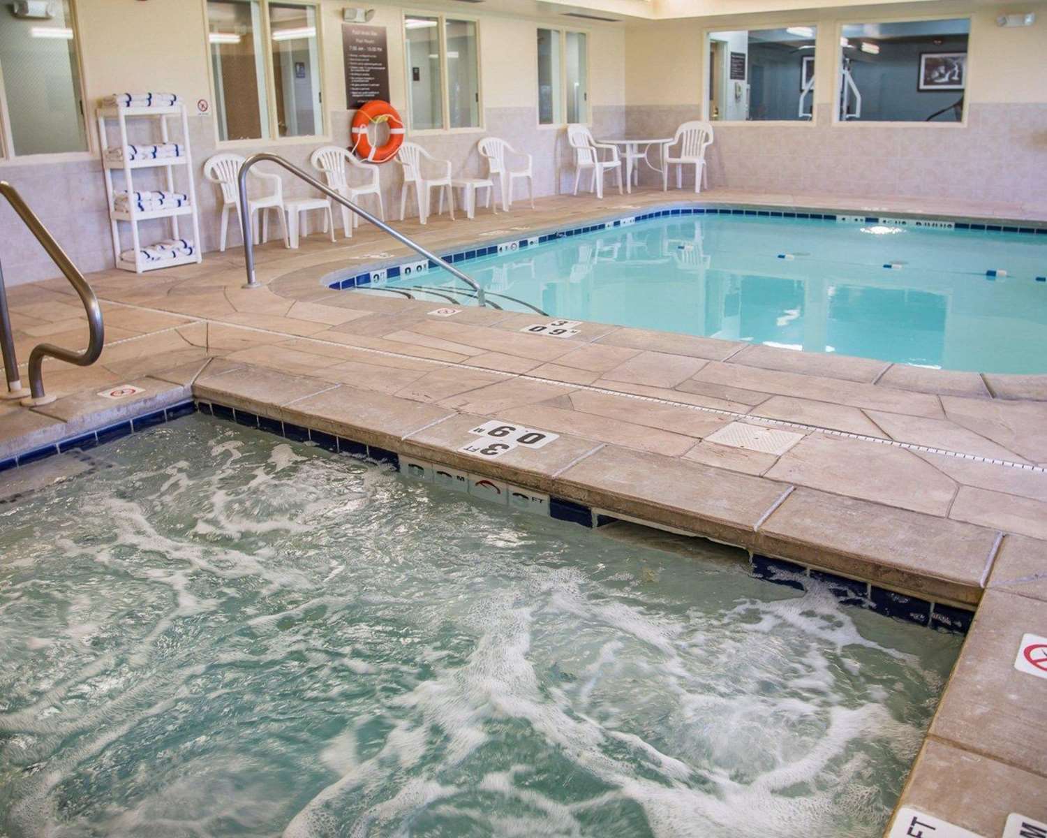 Sleep Inn & Suites Davenport - Quad Cities 7/19