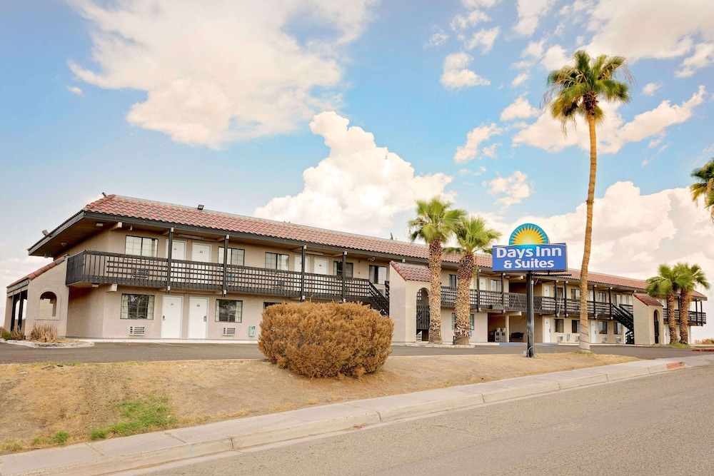Days Inn & Suites By Wyndham Needles 1/30