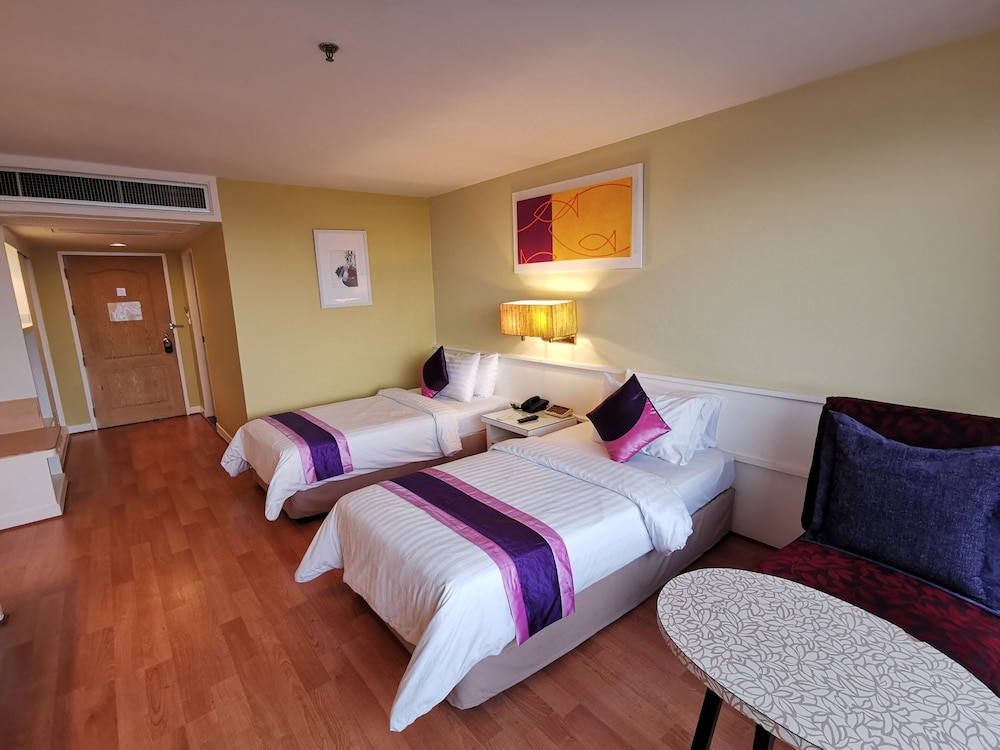 Tongtara Riverview Hotel 30/62