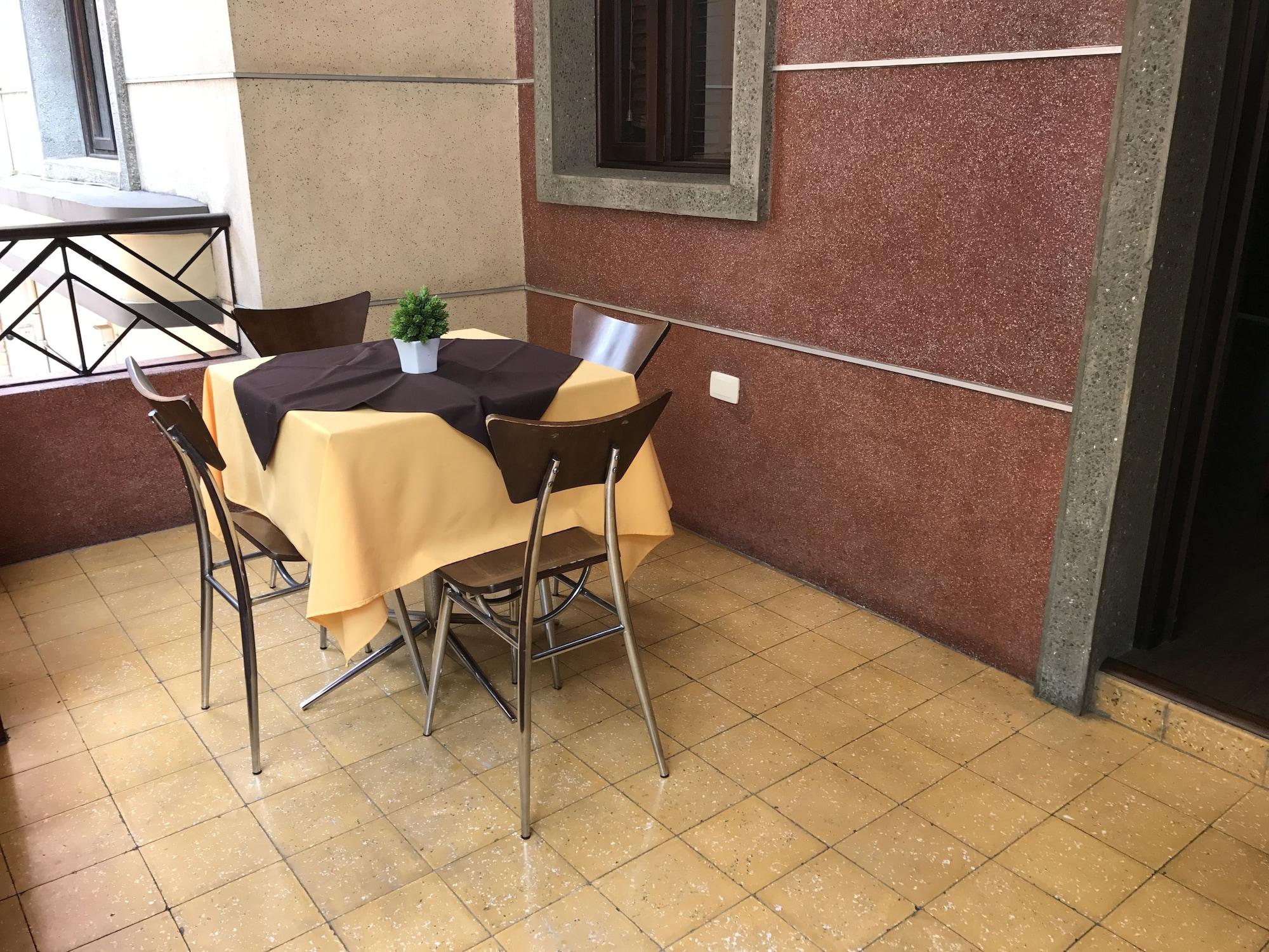 Hotel Boutique Casa Farallones 15/23