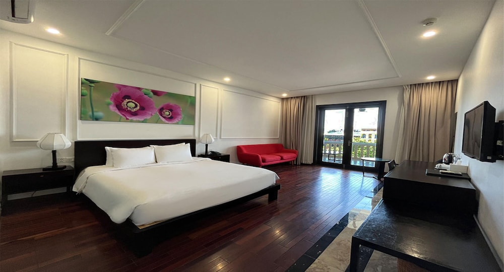 Thanh Binh Riverside Hotel 13/50