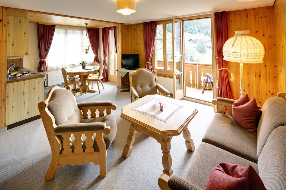 Hotel Alpenrose Wengen 15/44