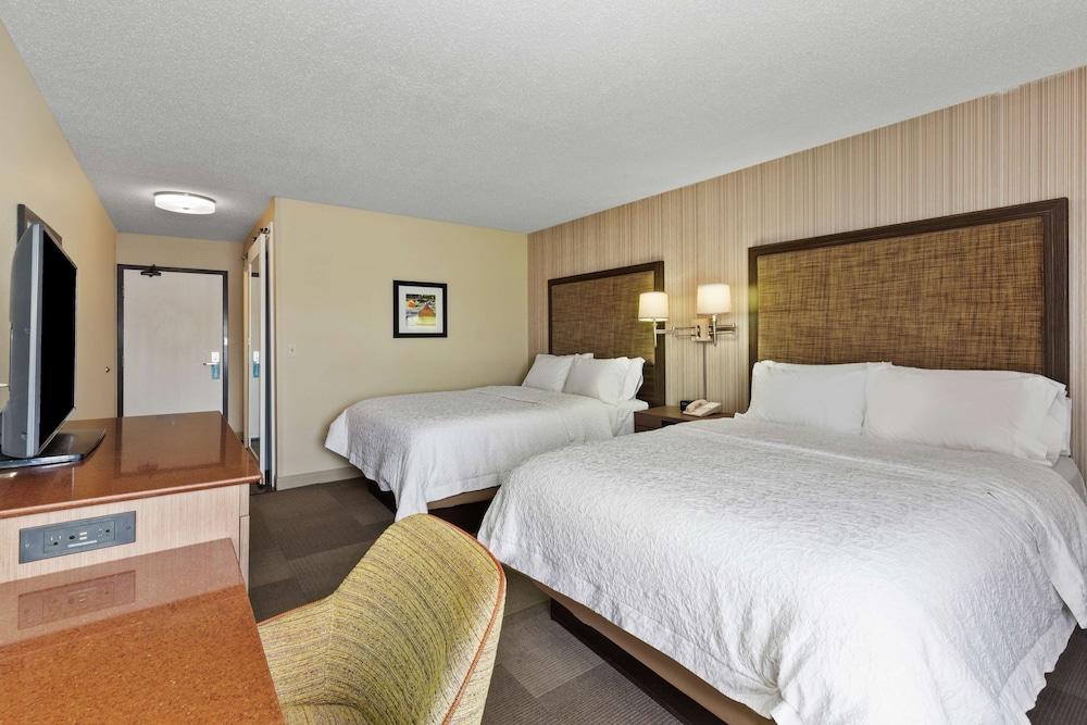Hampton Inn Collinsville 29/62