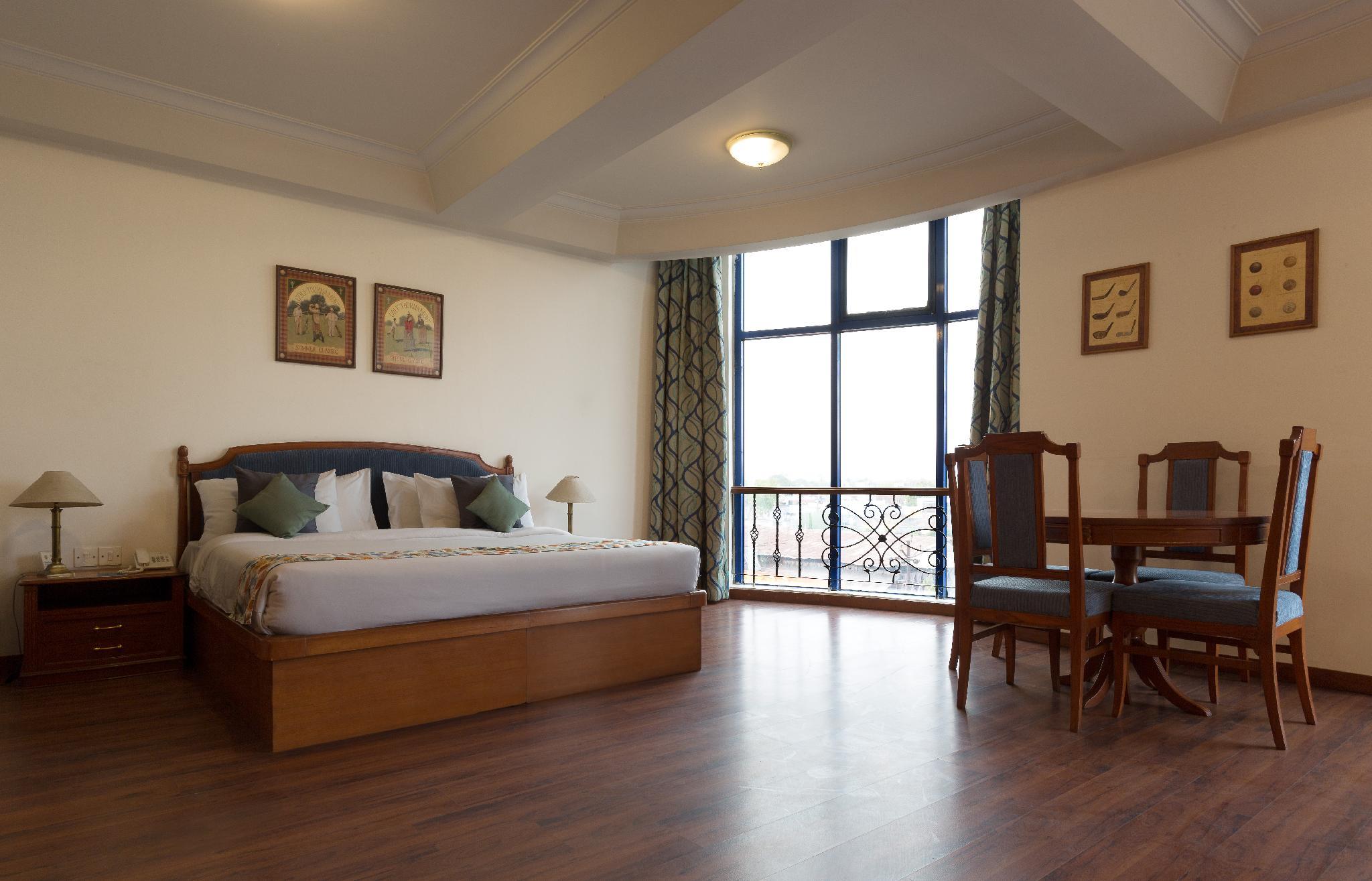 Hotel Crystal Palace Meerut 10/29
