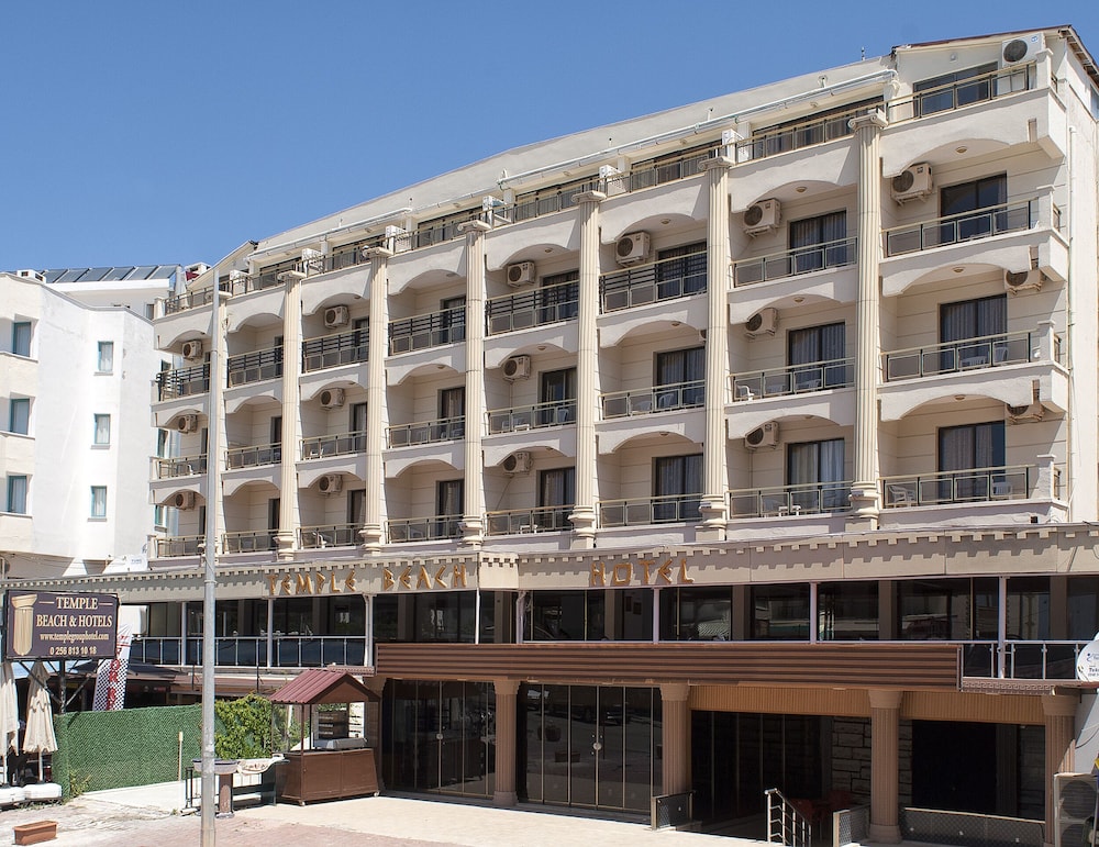 Temple Beach Hotel 2/40