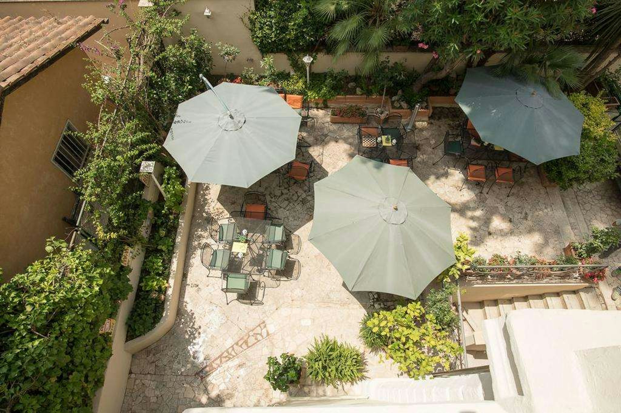 Hotel Villa Delle Rose 75/78