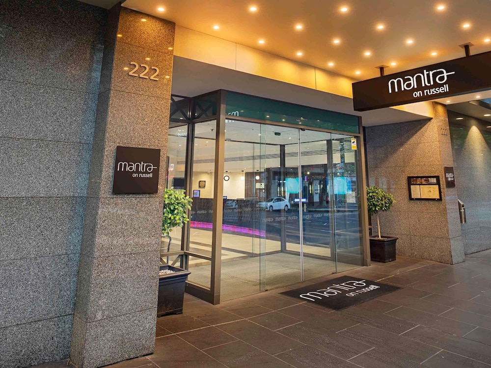 Mantra on Russell Melbourne 28/64
