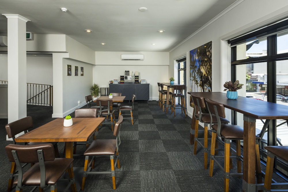 The Abbott Boutique Hotel 40/57