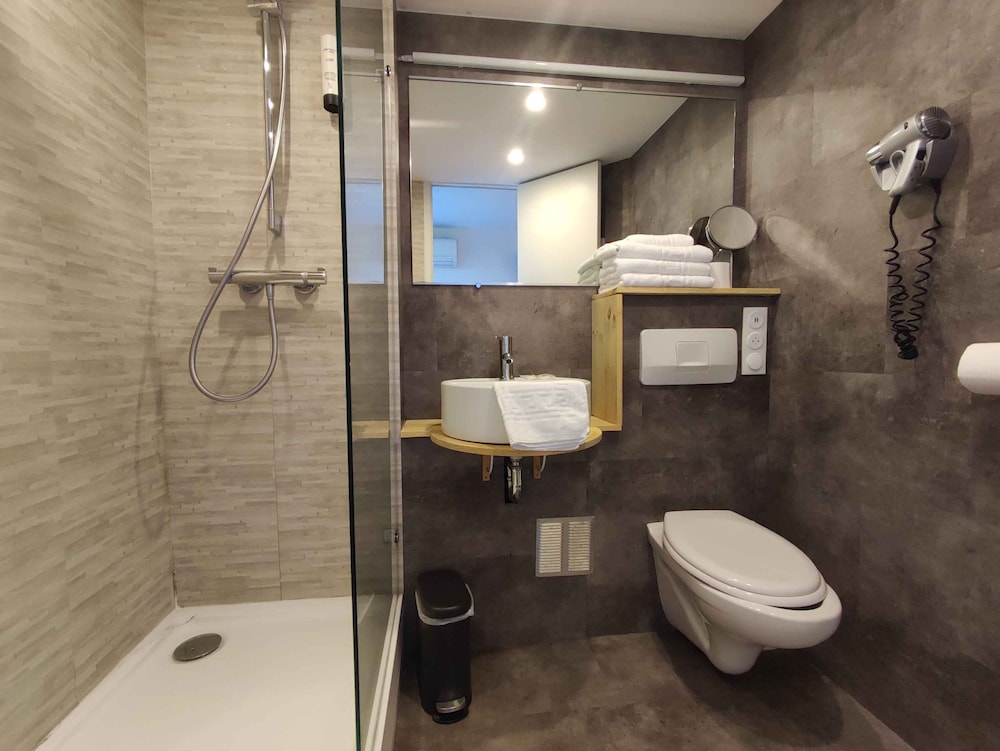 Hotel Le Provencal 10/61
