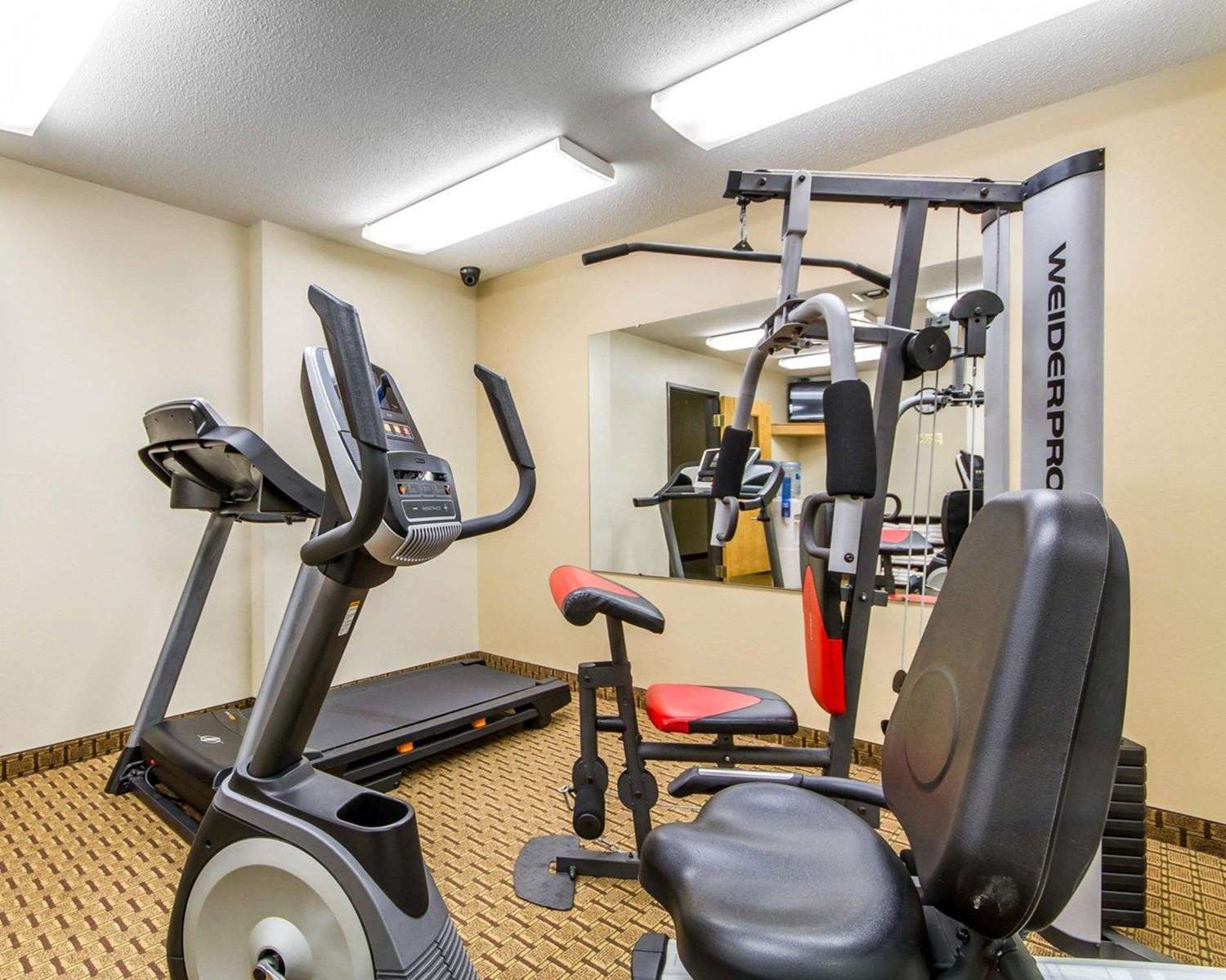 Quality Inn La Crosse North 13/24