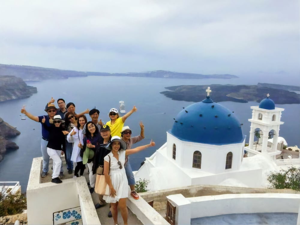 MONOLITHOS HOTEL 40/55