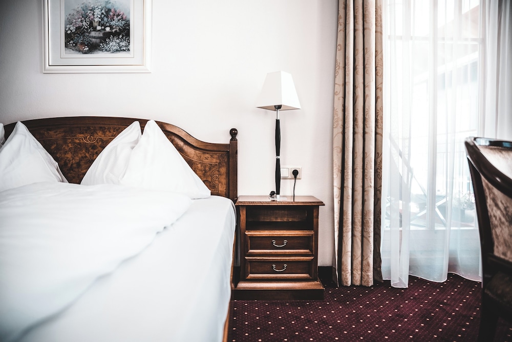 جناح بسرير كينج بإطلالة على المدينة مع أريكة، Cella Central Historic Boutique Hotel 6/10