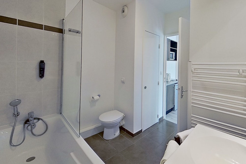 City Residence Tours 52/56