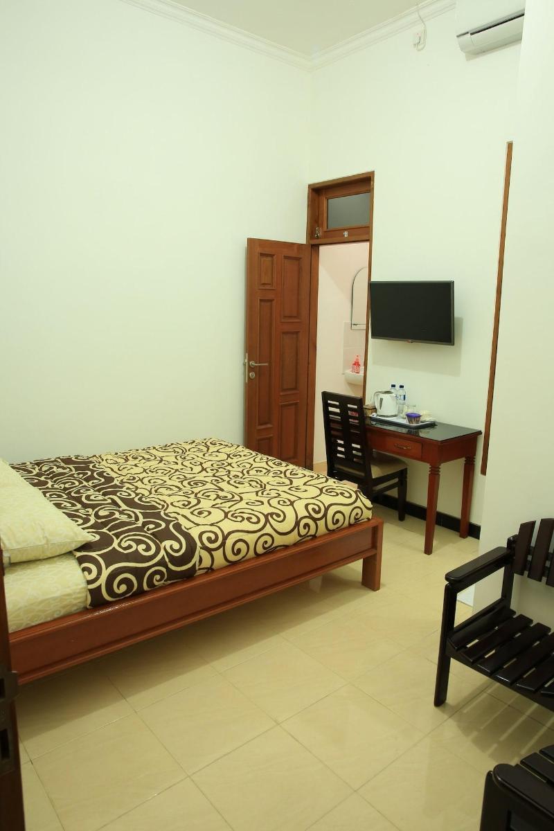 Puri Kusuma Guest House 5/12