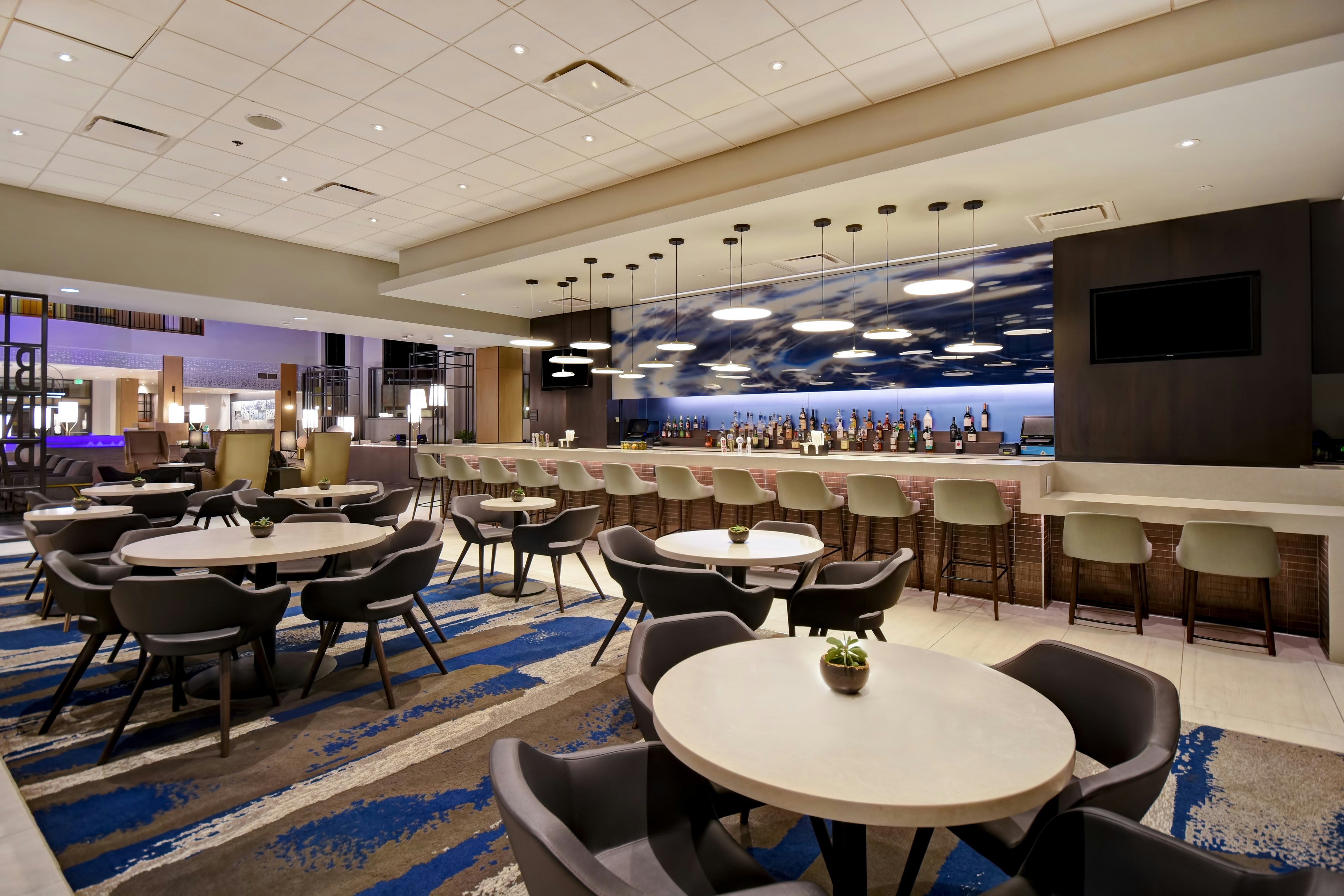 Embassy Suites by Hilton Raleigh Durham Research Triangle 55/71
