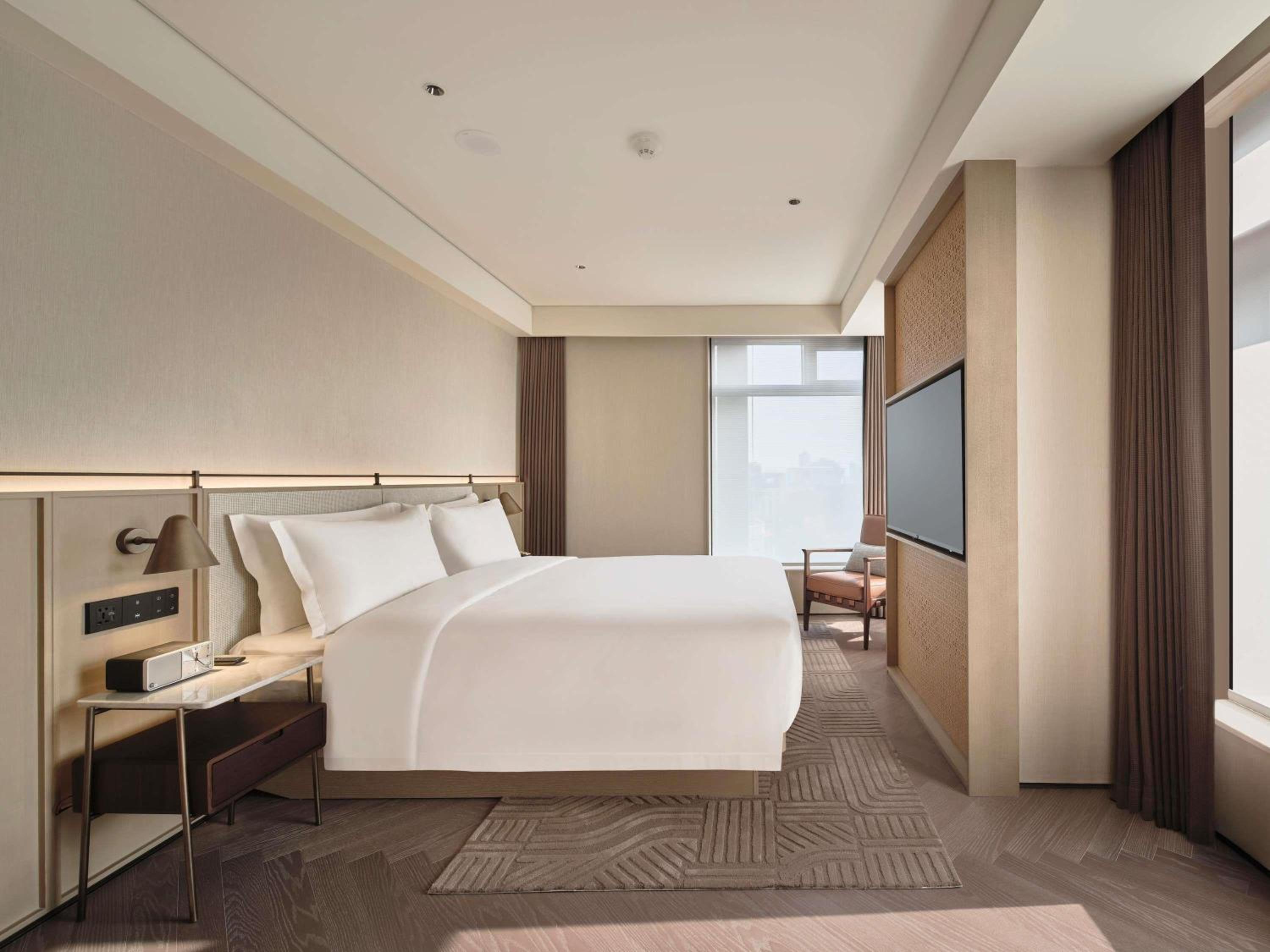جناح غراند عائلي بسرير كينج مع أريكة، Ming Hotel Nanjing MGallery Collection 3/10