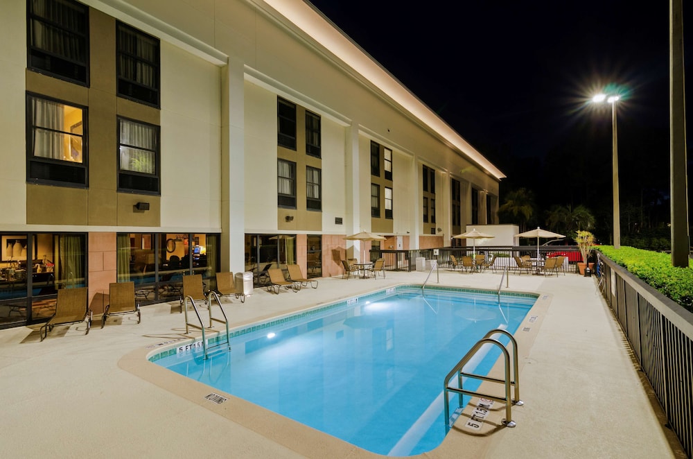 Hampton Inn Mount Dora 4/33